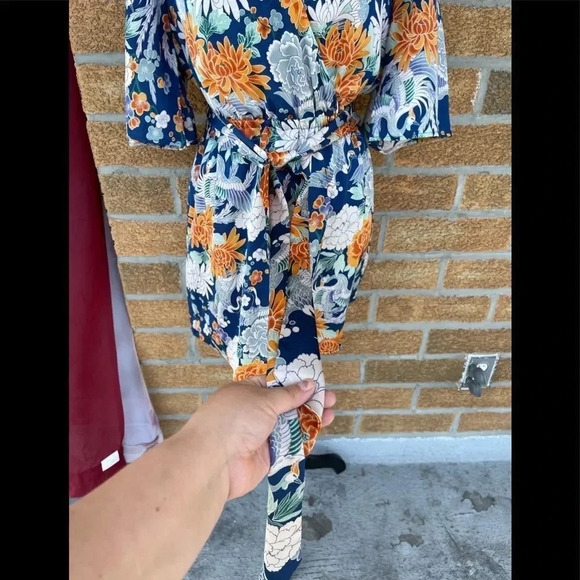 Highline Collective Asian Floral Kimono dress m - Picture 7 of 12
